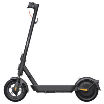 xiaomi-5-plus-electric-scooter-900w-with-wide-deck