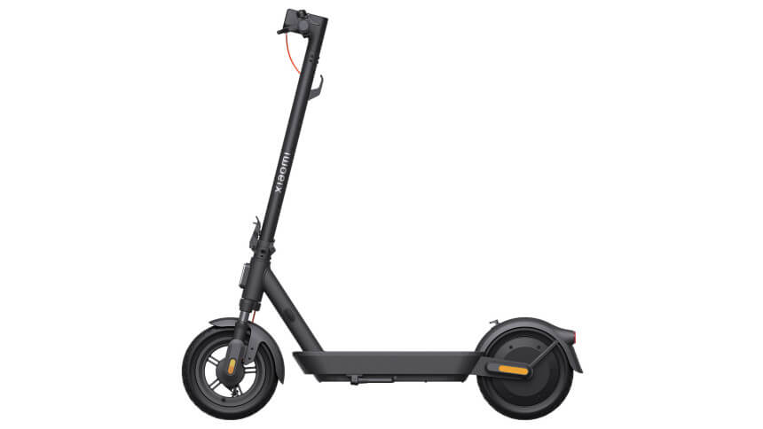 xiaomi-electric-scooter-5-plus Xiaomi 5 Plus Electric Scooter 900W With Wide Deck - Görsel 1